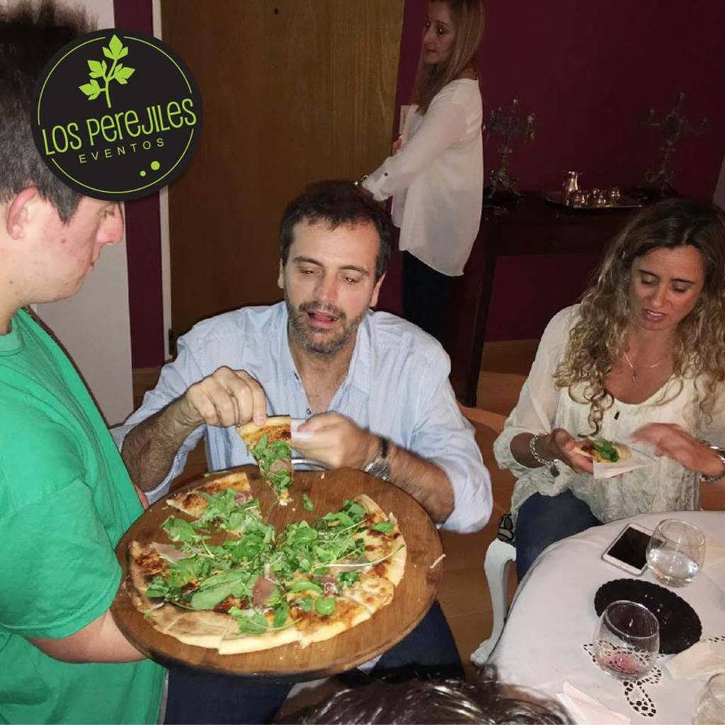 large_meninos_pizza